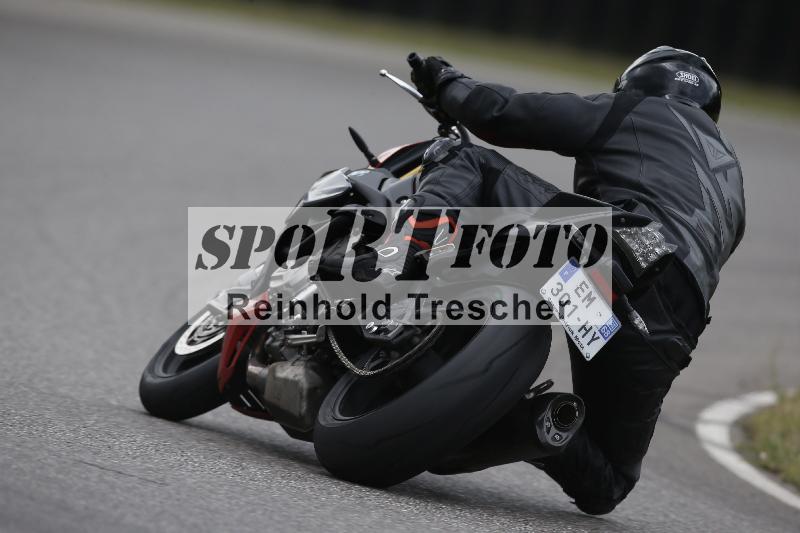 Archiv-2023/47 24.07.2023 Track Day Motos Dario - Moto Club Anneau du Rhin/6